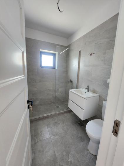 NOU 2 cam decomandat LA CHEIE 64.000 euro!