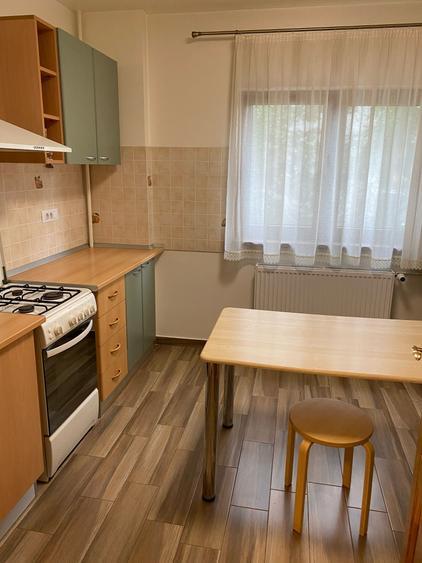 2 Camere Eroii Revolutiei Metrou 3 Min Parcare Renovat 58mp Cat Friendly