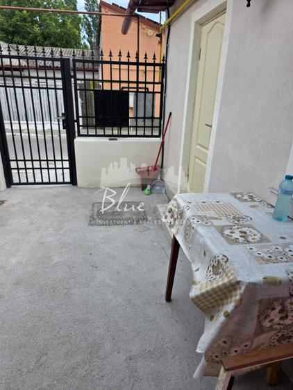 Casă cu 2 camere de vânzare – Palas, Constanța