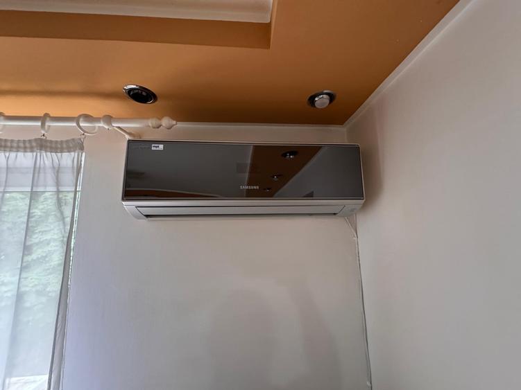 Apartament 3 camere – Bulevardul Mihai Eminescu,Etaj intermediar • 73.000 €