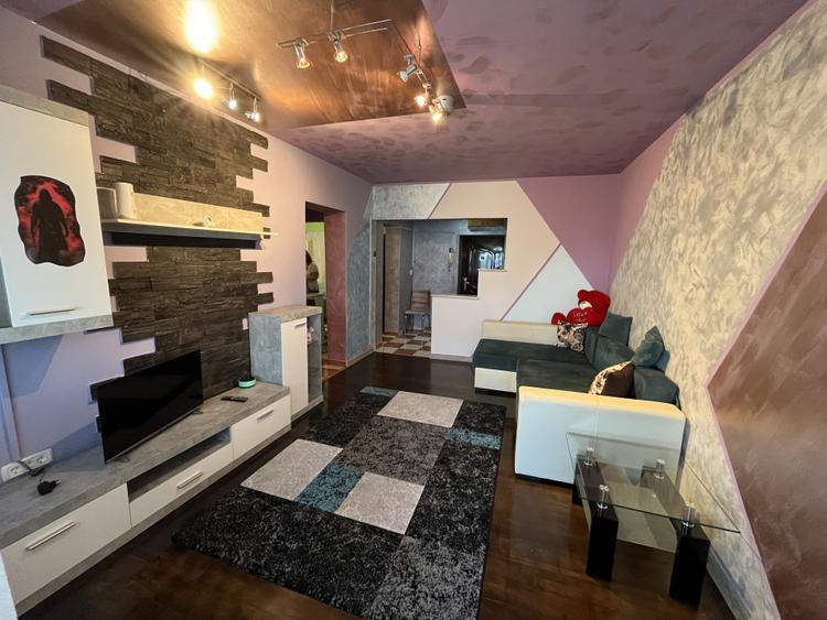 Ocazie! Apartament 2 camere, mobilat, utilat, gaze, zona Abator, 78.000 Euro!