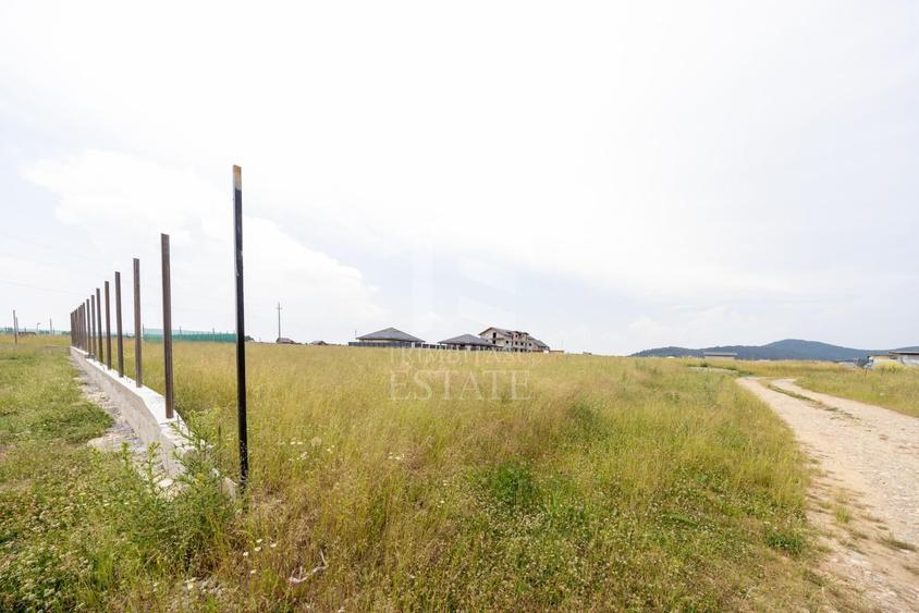 Sanpetru |Teren intravilan 733mp | 3 fronturi stradale