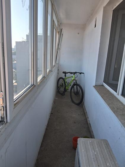 Vanzare 3 camere Giulesti-Crangasi 74mp, 1964 reabilitat, necesita renovare