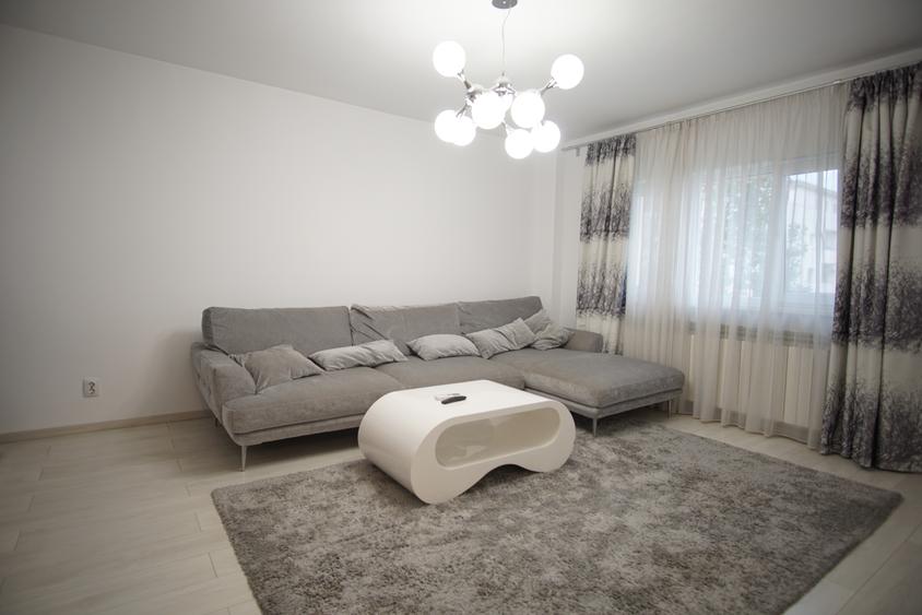 Timpuri Noi Nerva Traian 3 Camere Lux Loc Parcare Contract ANAF Renovat recent