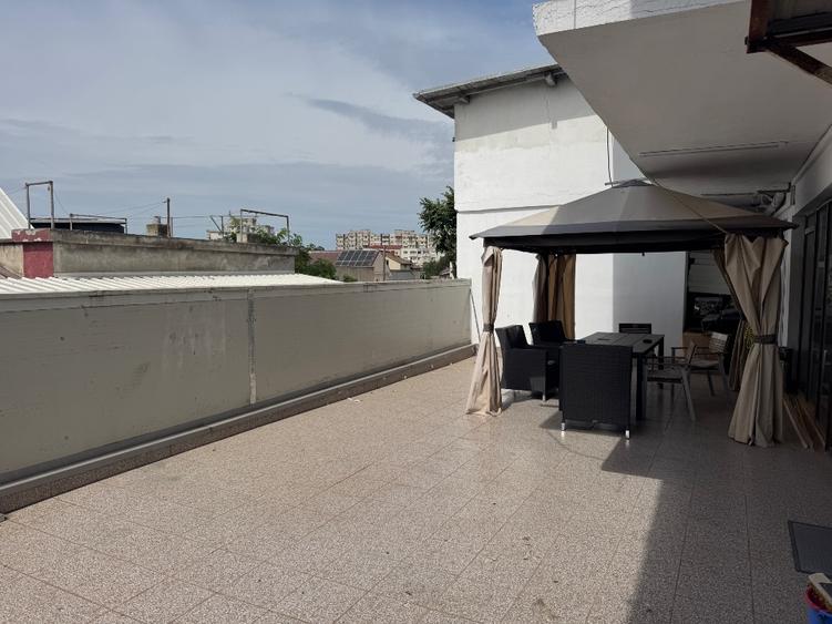 Spatiu comercial/birouri de inchiriat, zona cu vad comercial