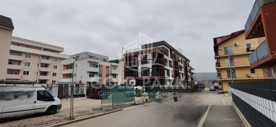Spatiu Comercial - Floresti/Cetatii- Vitrina
