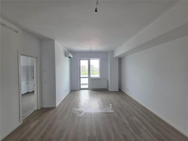 Apartament o camera - Dacia - 45mp - Intabulat - Mutare imediata - Loc parcare i