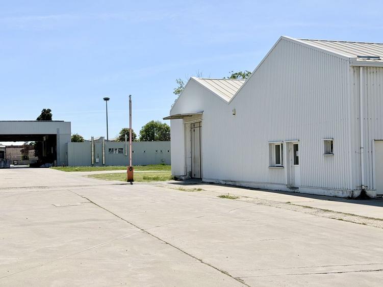 Hală ndustriala, 600 mp, Sannicolaul Mic, aproape de autostradă și centură