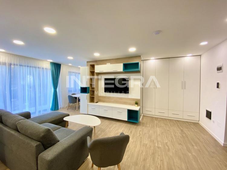 Str. Motilor, Zona UMF | 2 Camere Lux cu Parcare Privata si Curatenie Inclusa