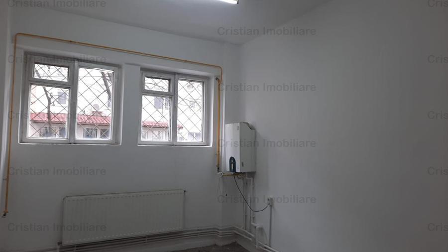 ULTRACENTRAL Spatiu comercial 80 mp, artera intens circulata