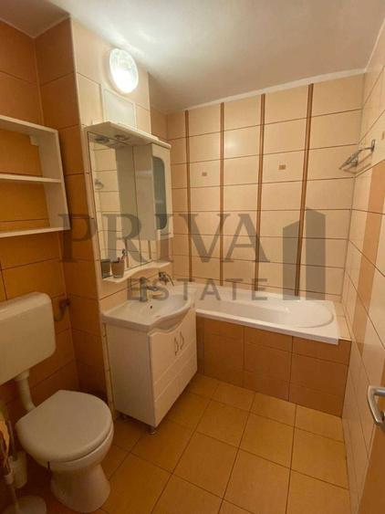 Apartament mobilat 4 camere, 2 bai, etaj 2, Soarelui