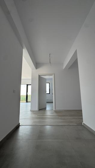 Casa INDIVIDUALA FINALIZATA, 8 Residence Balotesti, curte 510, casa 115 mpu