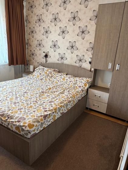 Apartament cu 3 camere, etaj intermediar, aproape de Piața Mărăști.