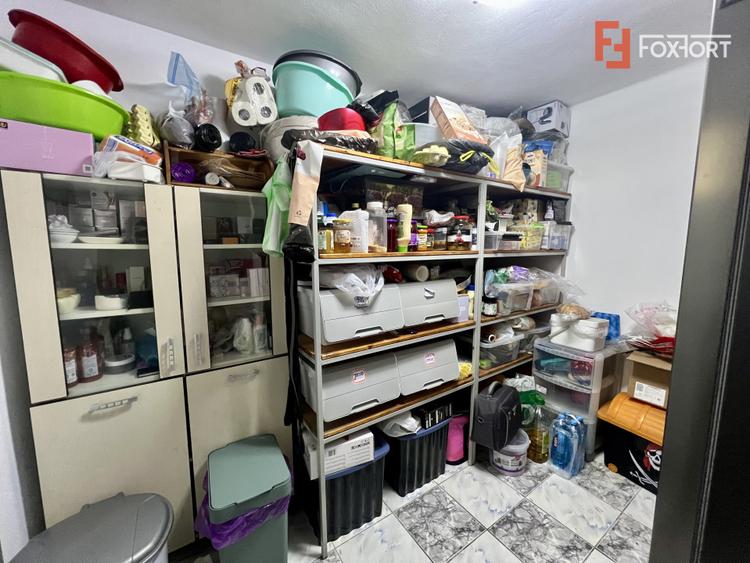 Casa individuala cu 4 camere de vanzare, zona Girocului