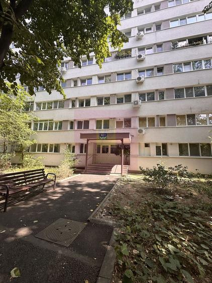 Apartament 3 camere Militari- Bulevardul Uverturii- Teatrul Masca