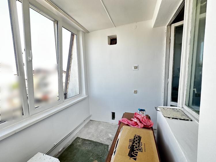 Apartament 3 camere | Decomandat | 62 mp. | Ampoi 3 | 2 Balcoane | Mobilat