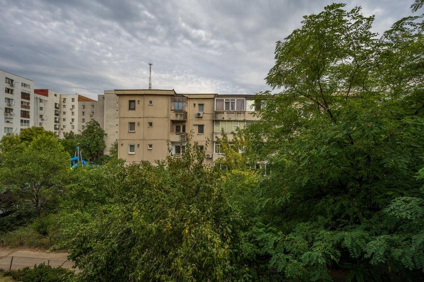 Militari, Virtutii, str. Dealului, 2/4, decomandata