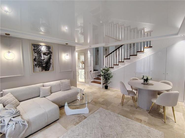 Duplex separat prin carport - Mobilat lux - Panouri si Asfalt
