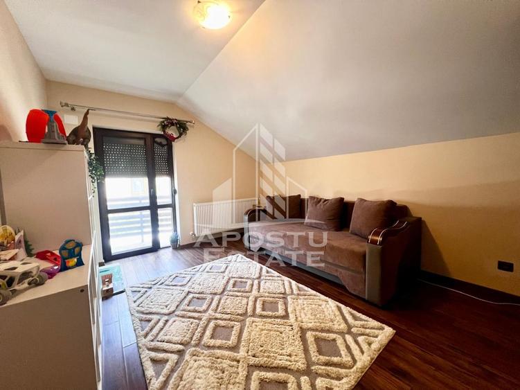 Casa 4 camere de vanzare, 2 bai, teren 535 Mp, Mosnita Noua