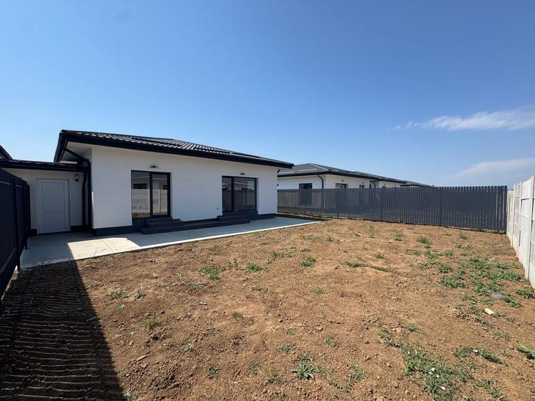 Case Napoletane Tunari , curte 400m, 0% COMISION
