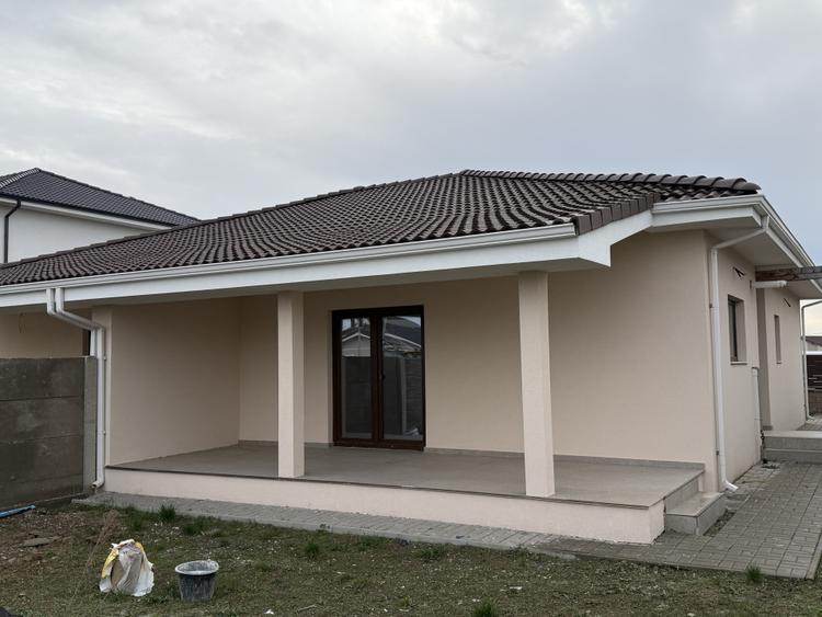 Duplex 3 camere, P+Pod, 85mp utili, 300mp teren, Calea Urseni COMISION 0%