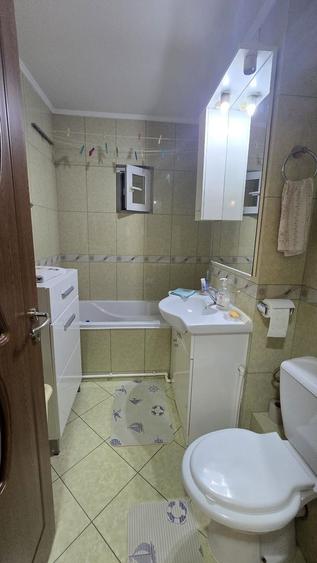 NAVODARI-2 camere, etaj 2/4, centrala termica, 69500euro