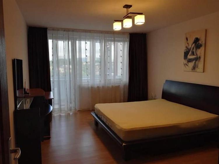 Apartament 2 camere zona 7 Nov la 20 min de UMFST