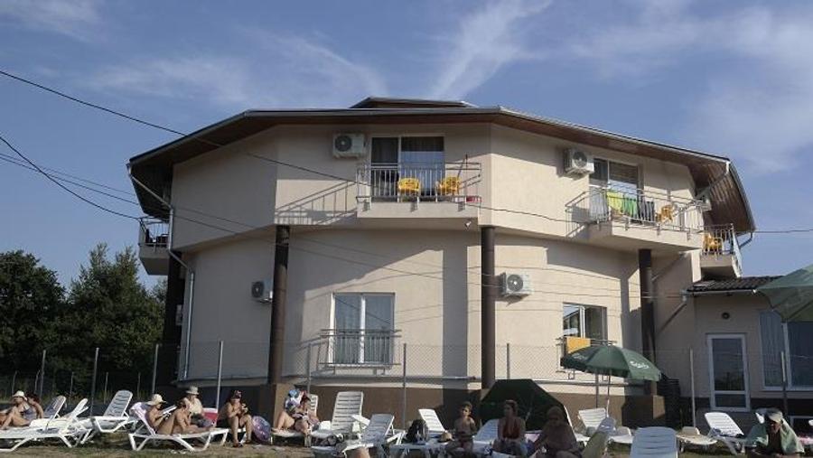 AFACERE LA CHEIE - Complexul turistic in incinta lacurilor Ocna Sibiului