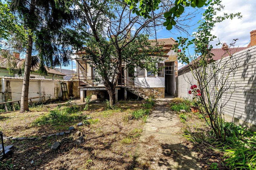 De vânzare teren+casă: 716 mp teren | Pârneava | Str. Dorobanților