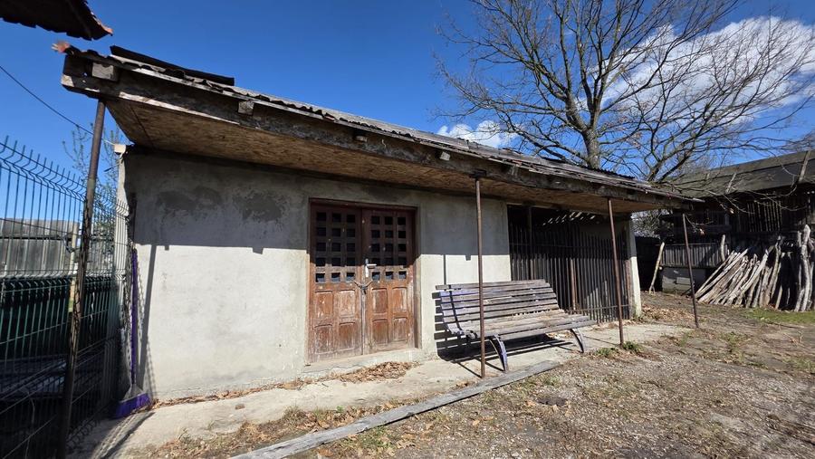 Casa de vanzare