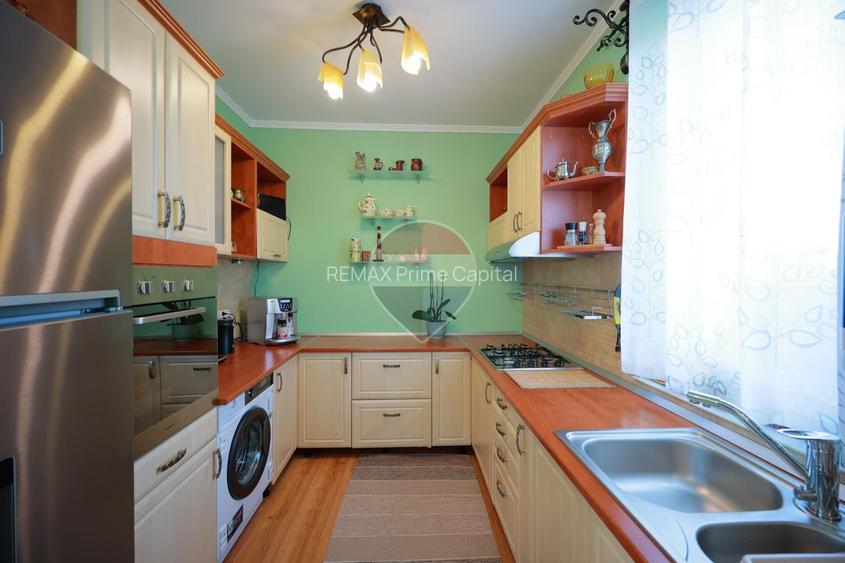 Casă în Stil Canadian, 6 camere, teren 795 mp, Sântandrei, de vânzare