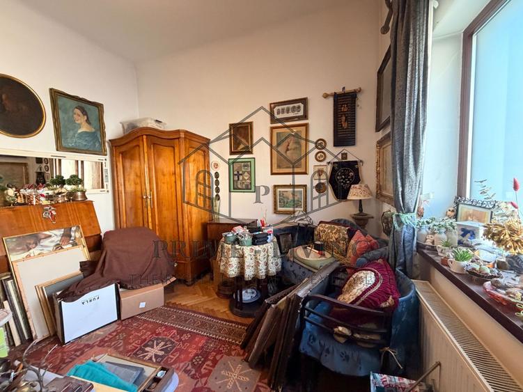 APARTAMENT PARTER + DEMISOL LA VÂNZARE ÎN ZONA VICTORIEI