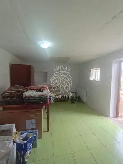 2 Case 100 mp -teren 3576mp-livada-garaj-Enciu 37 km de Bistrita