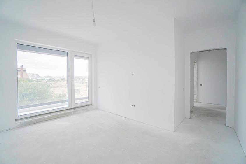 Tomis Nord - Vanzare apartament decomandat cu 3 camere, bloc nou.
