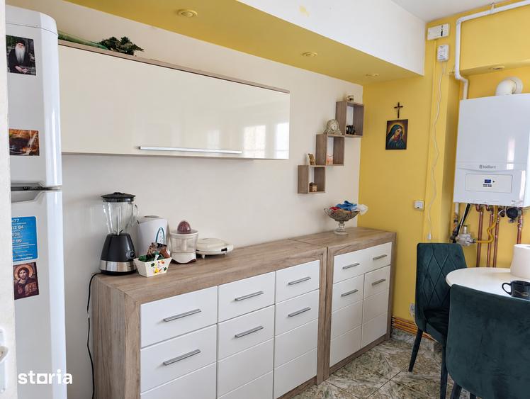 Apartament 4 Camere| Doamna Ghica | Centrală Proprie | 2 Băi | Parcare