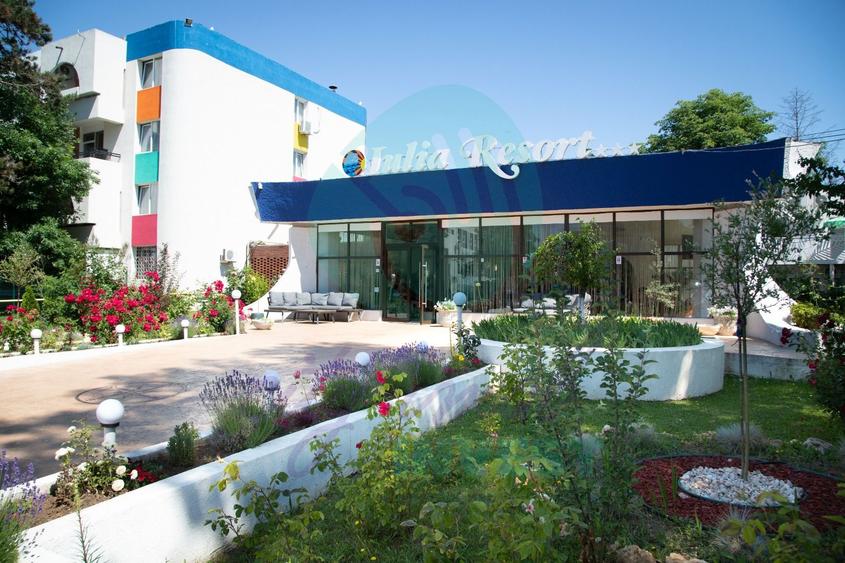 Oportunitate investitie- complex hotelier langa mare | Venus
