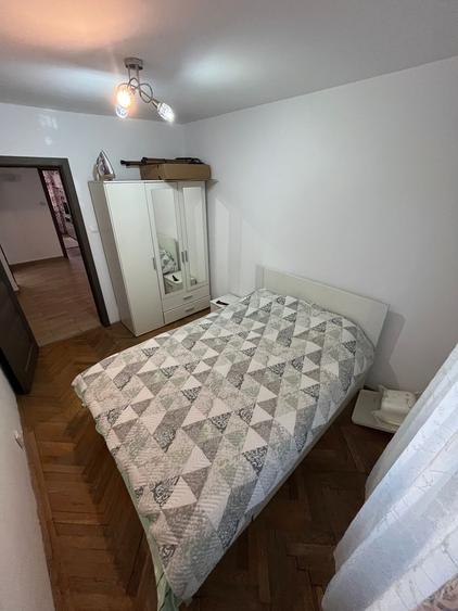 Apartament 4 camere Trocadero