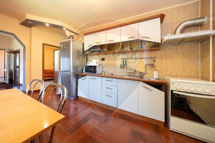 Casa cu 4 camere si 520 mp teren in Rasnov, Str. Panduri - 2
