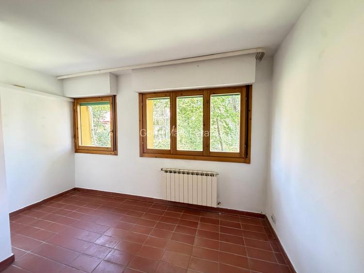 Inchiriere casa Iancu Nicolae | 3 dormitoare | Birou | Curte | Parcare