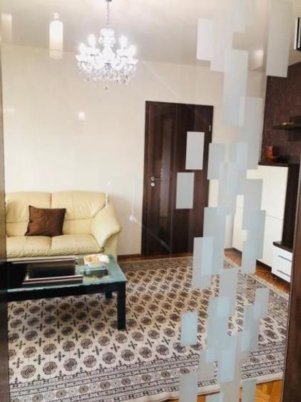 Apartament 4 camere | Calea Moșilor | Centrală proprie | Bloc reabilitat