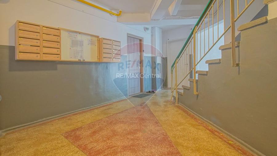 Apartament 2 cam de închiriat Zona Griviței Mobilat și utilat etaj 1 - 26