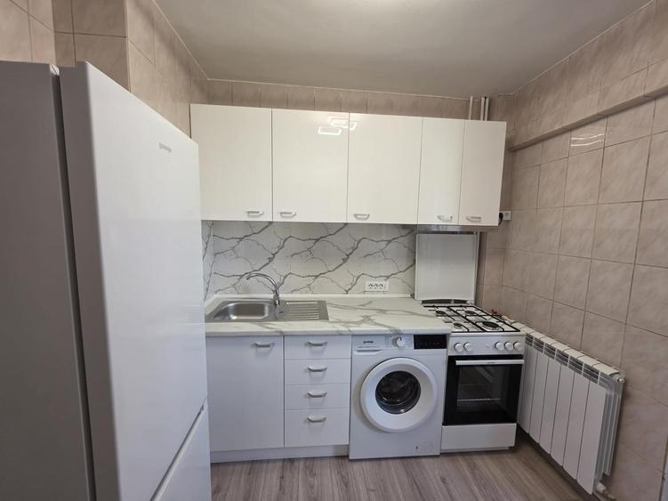 Inchiriere garsoniera Muncii/Calarasi birou/rezidenta