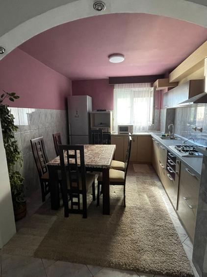 Apartament 2 camere foarte spatios