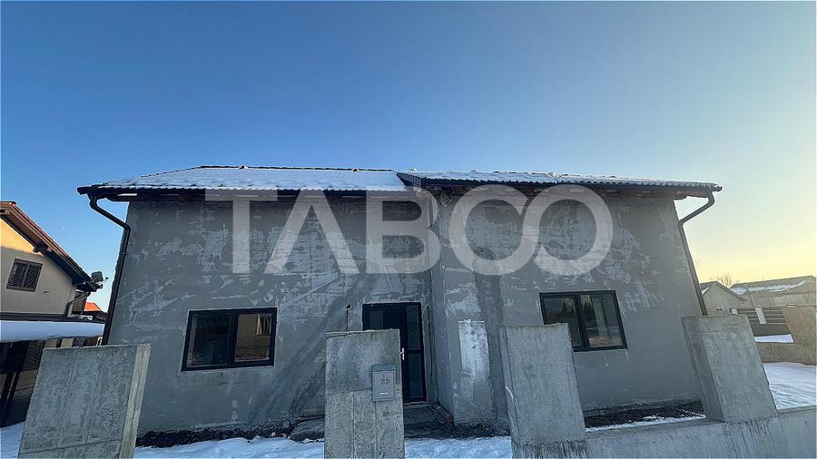 Casa 4 camere  de tip duplex 140 mpu 2 bai zona Veterani in Sibiu