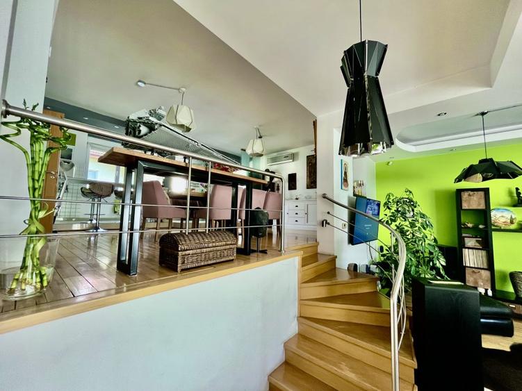Casa de Vanzare 8 Camere   Pipera- Padurea Baneasa