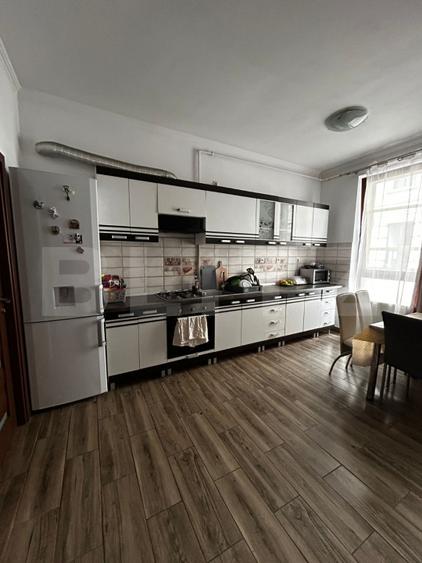 Ultracentral. Doua apartamente la casa , suprafata totala utila 150mp