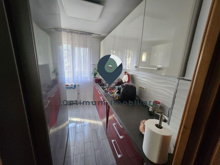 Apartament cu 4 camere in Manastur, etaj 2/4 zona Putna !