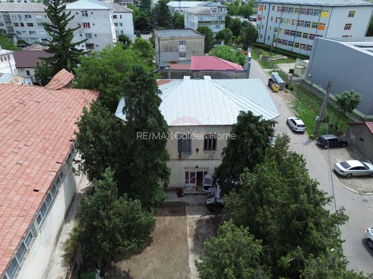 Clădire istorică P+1, 428 mp – Ultracentral Adjud - 2