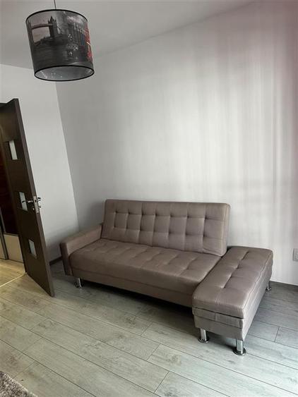 Apartament 3 camere cu balcon in zona Doamna Stanca