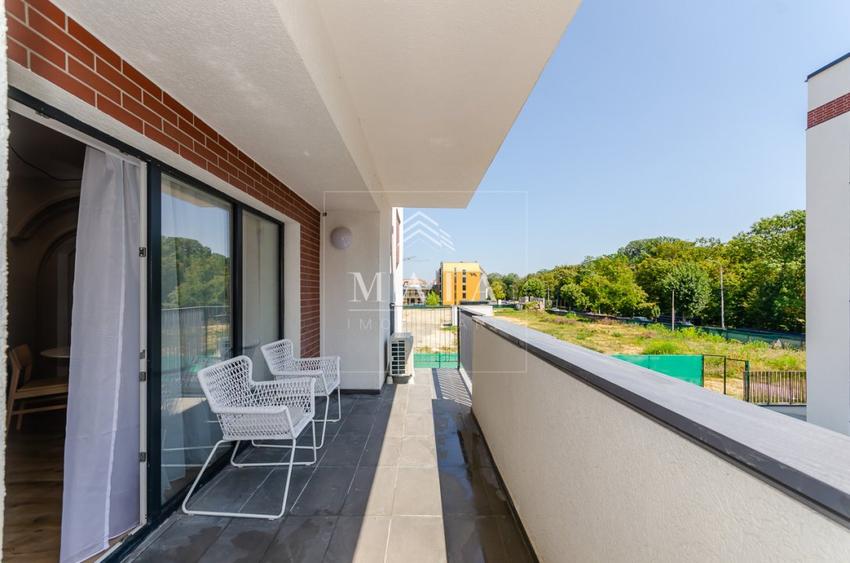 Apartament 3 camere, vizavi de Parcul Sub Arini, cu boxa si parcare subterana